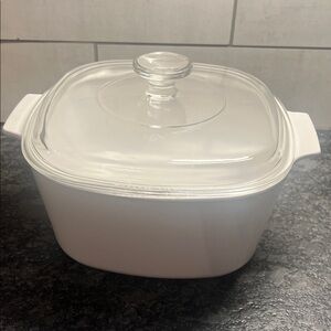 Corningware solid White Glass-Top AND plastic top Casserole Dish 2.5 qt bowl